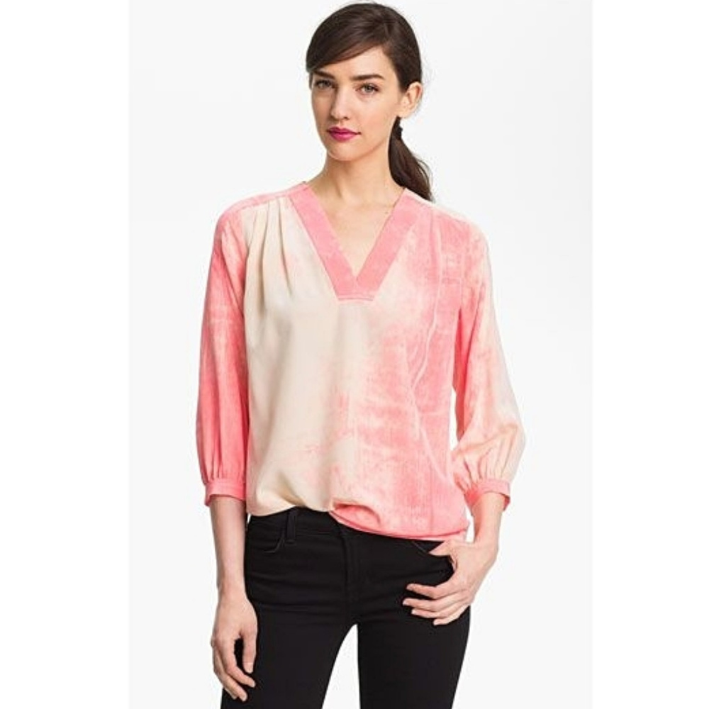 NWT Diane von Furstenberg Printed Silk Top Blouse